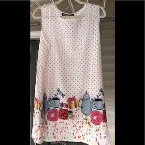 Lightweight pink polkadot fun party dress. Fots like a med-lg